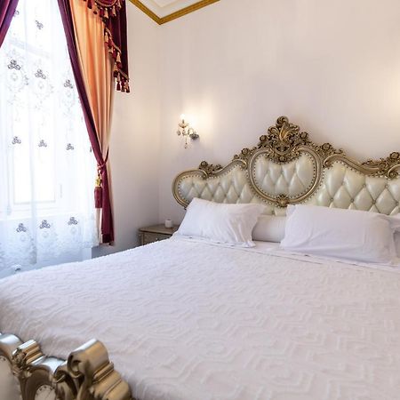 Appartement Maison De L'Eglise Du Couvent Narbonne Eksteriør billede