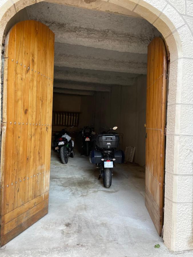 Appartement Maison De L'Eglise Du Couvent Narbonne Eksteriør billede