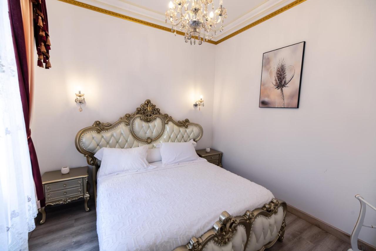Appartement Maison De L'Eglise Du Couvent Narbonne Eksteriør billede