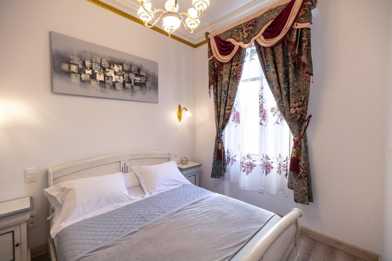 Appartement Maison De L'Eglise Du Couvent Narbonne Eksteriør billede