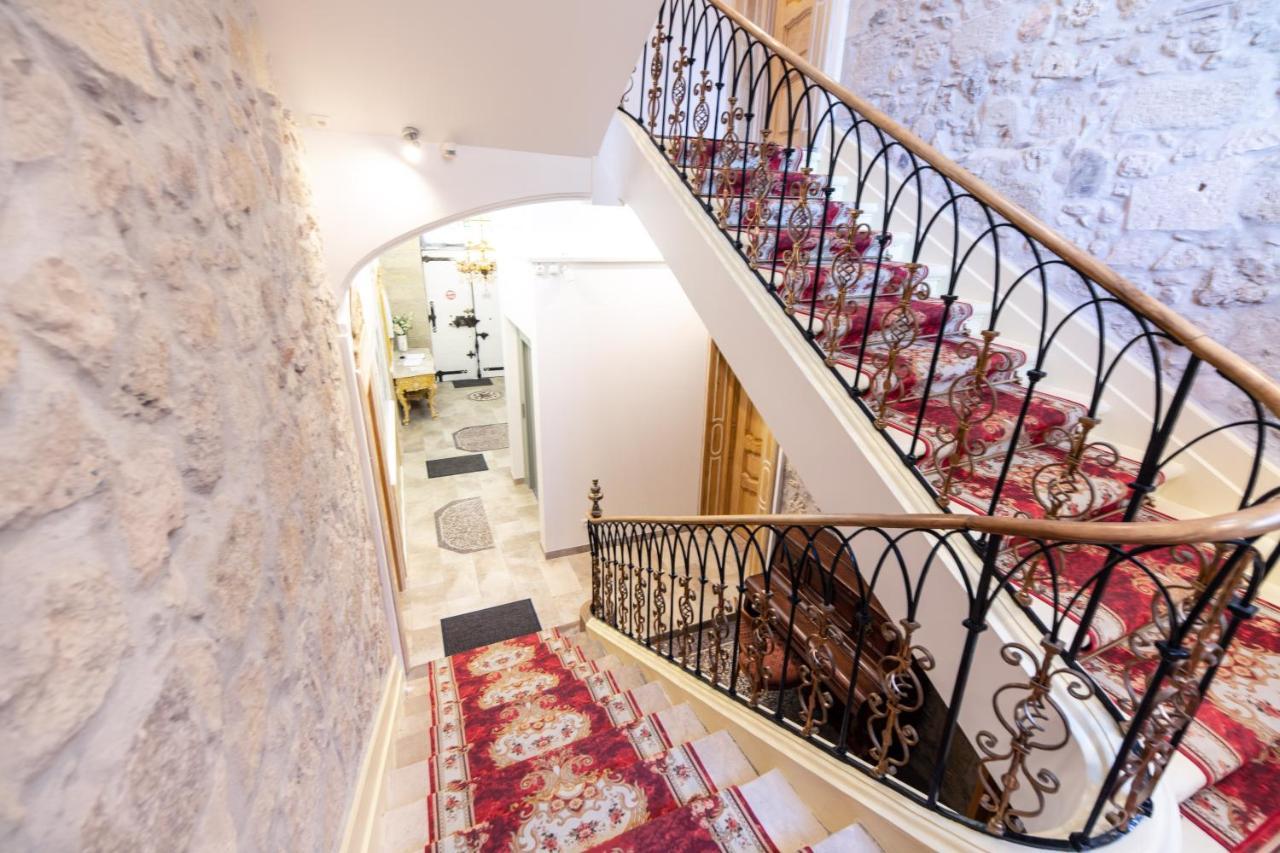 Appartement Maison De L'Eglise Du Couvent Narbonne Eksteriør billede